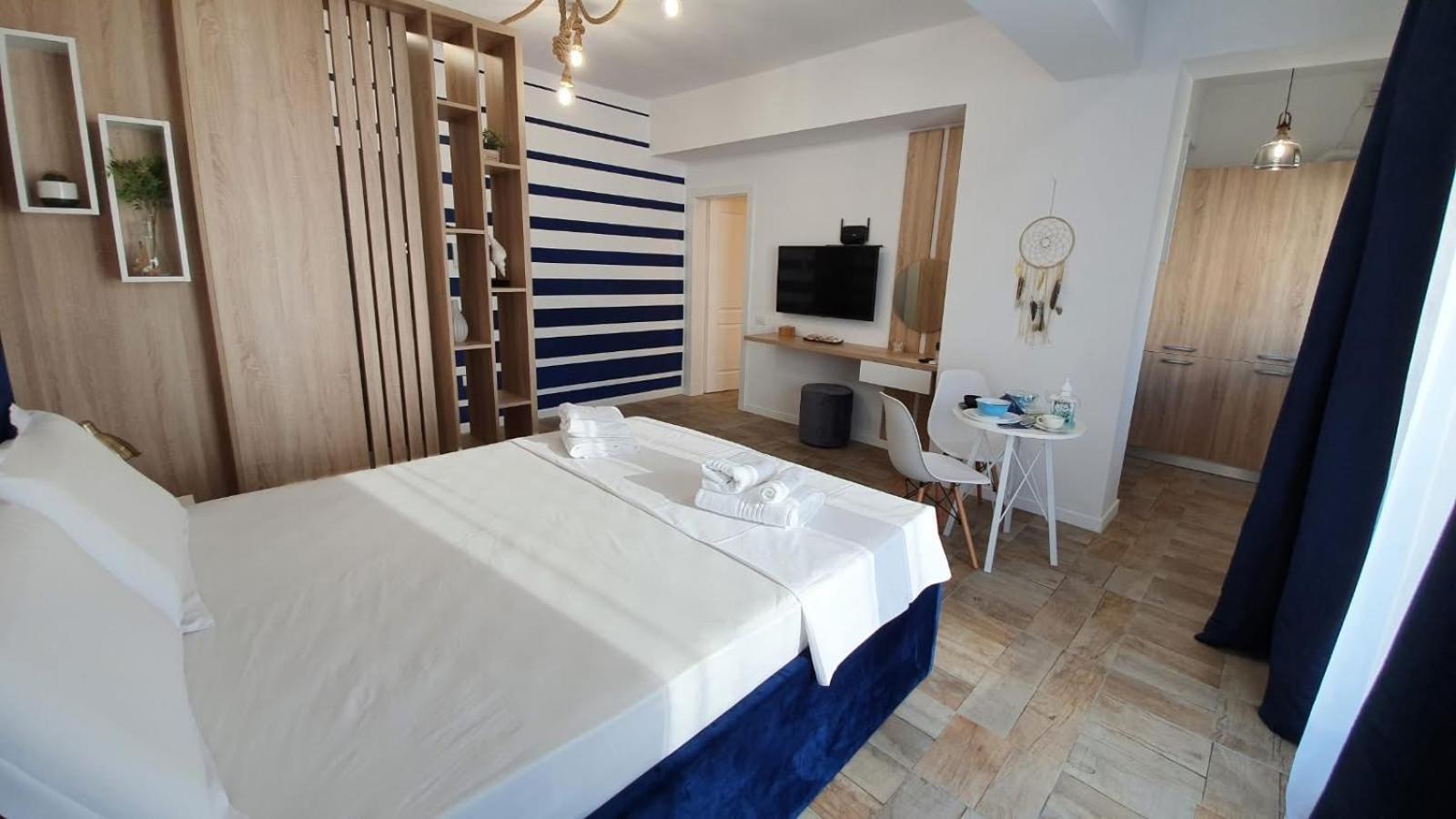 Lakeside Studio Mamaia Central المظهر الخارجي الصورة